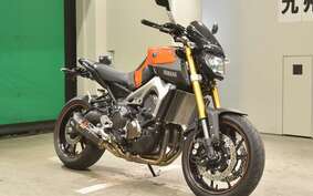 YAMAHA MT-09 A 2014 RN29