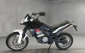 HUSQVARNA TR650ストラーダ 2013 不明