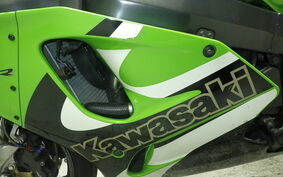 KAWASAKI NINJA ZX-7R 2001 ZX750P