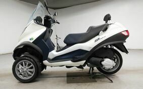 PIAGGIO MP3 Hybrid M651