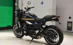 KAWASAKI Z900RS 2023 ZR900K