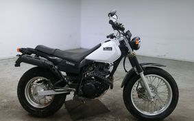 YAMAHA TW225 DG09J