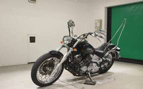 YAMAHA DRAGSTAR 400 2002 VH01J