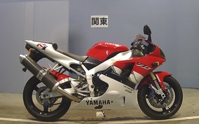 YAMAHA YZF-R1 1999 RN01