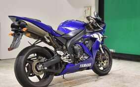 YAMAHA YZF-R1 2004 RN12