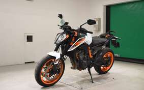 KTM 890 DUKE R 2021