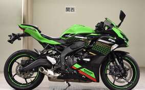 KAWASAKI ZX-25R ZX250E