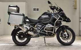 BMW R1200GS ADVENTURE 2017 0A02