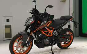 KTM 125 DUKE JPA40