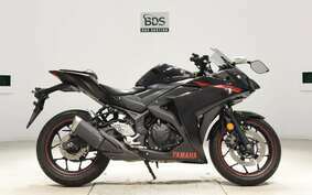 YAMAHA YZF-R25 A RG10J