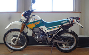 YAMAHA SEROW 225 Cell 1KH