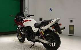 HONDA CB400 SUPER BOLDOR 2014 NC42