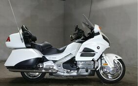 HONDA GL 1800 GOLD WING 2015 SC68