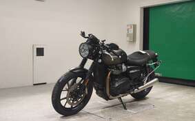 TRIUMPH STREET TWIN 2019