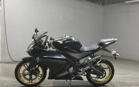 YAMAHA YZF-R125 RE06