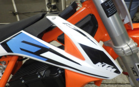 KTM SX E5