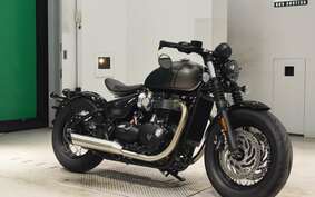 TRIUMPH BONNEVILLE BOBBER 2022 AD84HW