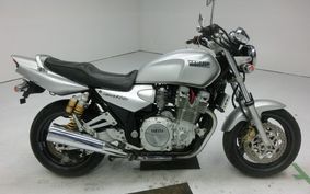 YAMAHA XJR1300 1999 RP01J