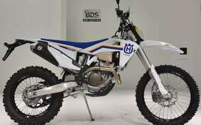 HUSQVARNA FE250