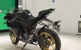 YAMAHA YZF-R125 RE06