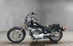 YAMAHA VIRAGO 250 3DM