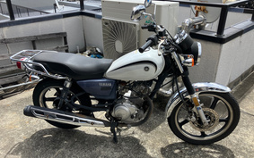 YAMAHA YB125SP PCJL