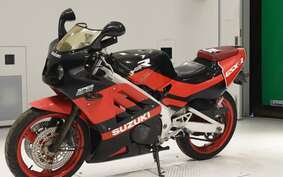 SUZUKI GSX-R250 GJ73A