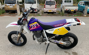 SUZUKI DR250 SJ45A