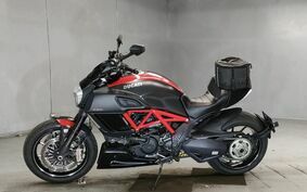 DUCATI DIAVEL Carbon 2018 G105J