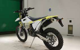 HUSQVARNA FE250