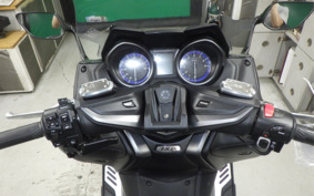 YAMAHA T-MAX 560 T 2020 SJ19J