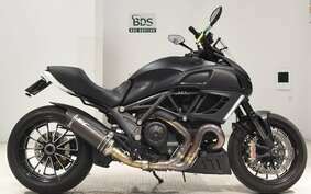 DUCATI DIAVEL 2013 G100A