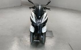 YAMAHA TRICITY 125 SE82J