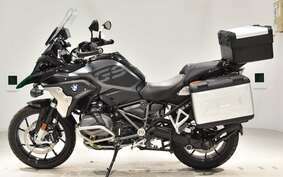 BMW R1250GS 2022 0M01