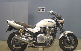 YAMAHA XJR1300 2000 RP03J