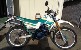 YAMAHA SEROW 225 Cell 1KH