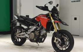 APRILIA DORSODURO 750 2009