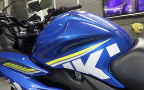 SUZUKI GIXXER 150 SF