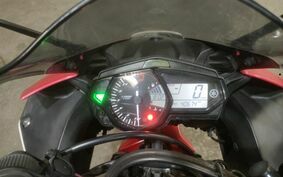 YAMAHA YZF-R25 RG10J