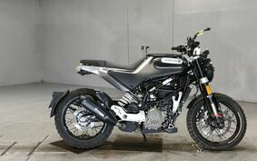 HUSQVARNA  スヴァルトピレン125 JUA4