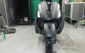 VESPA GTS300 SUPER 2020