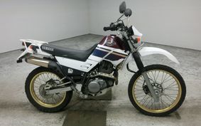 YAMAHA SEROW 225 W 4JG