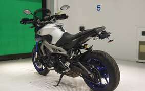 YAMAHA MT-09 A 2015 RN34J