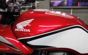 HONDA CB400 SUPER BOLDOR VTEC 2011 NC42