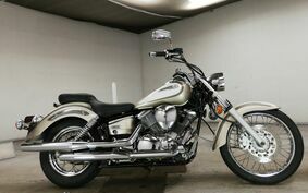 YAMAHA DRAGSTAR 250 VG02J