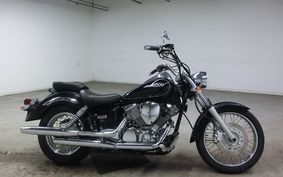 YAMAHA DRAGSTAR 250 2002 VG02J