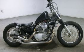 YAMAHA VIRAGO 250 3DM