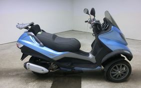 PIAGGIO MP3 250 IE M472