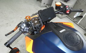 KTM 1290 SUPER DUKE R 2022