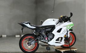 YAMAHA YZF-R7 2024 RM39J